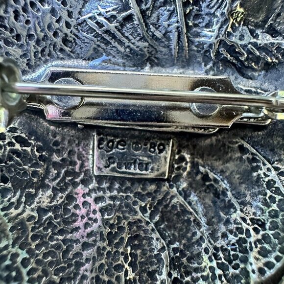 VTG EGE '89 Brooch Pin 1.5" Heart Shape Southwestern Style Pewter Spiral Feather - Picture 4 of 6